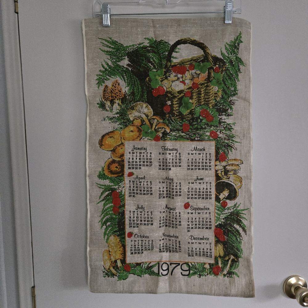 Vintage 1979 Wall Calendar Linen